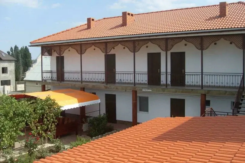 Guest House Krymskiy dvorik — забронировать отель в Судак