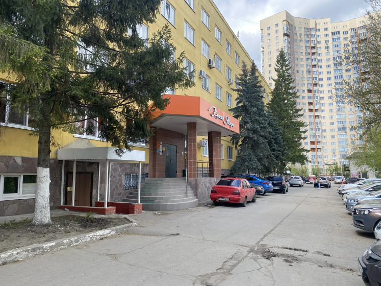 Цены на Apartamenty v ZK Kraski zizni в Саратове