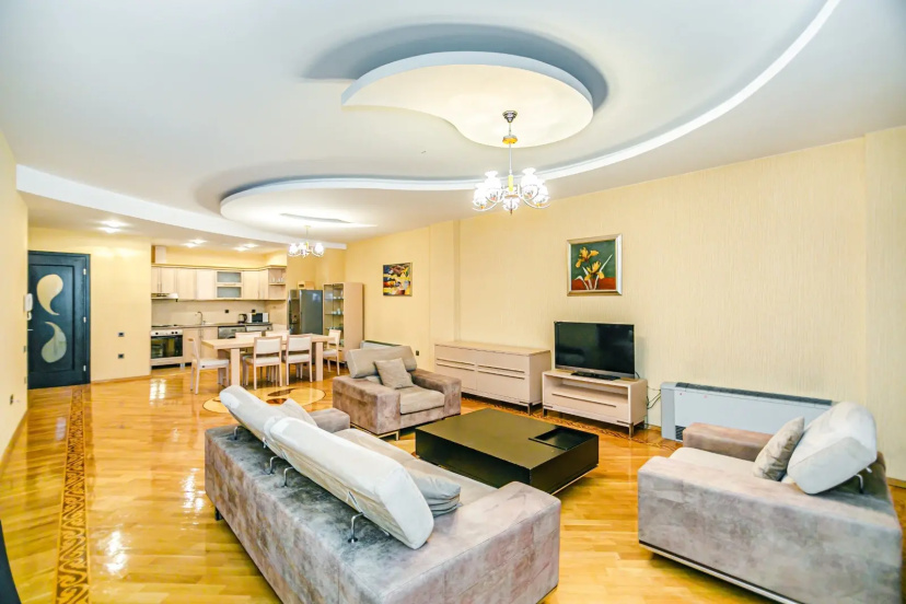 Апартаменты Leyli Apartment 47 — забронировать отель в Баку