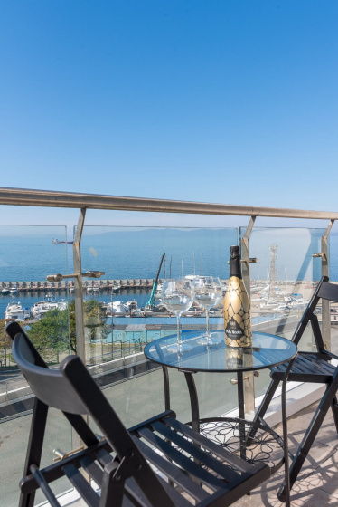 Апартаменты Sea View Marina — забронировать отель в Владивостоке
