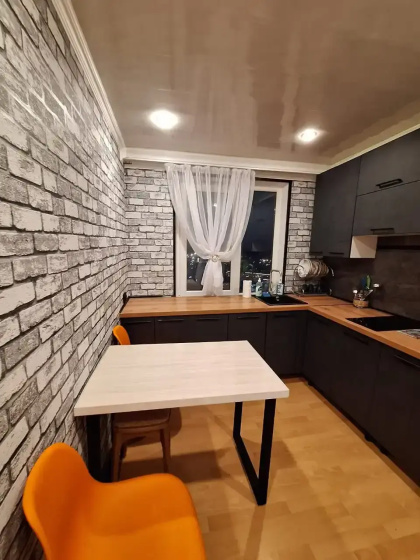 Apartamenty s 1 komnatoj nedaleko ot centra goroda (Kvartira51) — забронировать отель в Мурманске