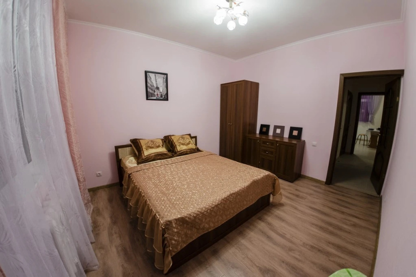Цены на Квартира на улице Мира 3/1 в Оренбург