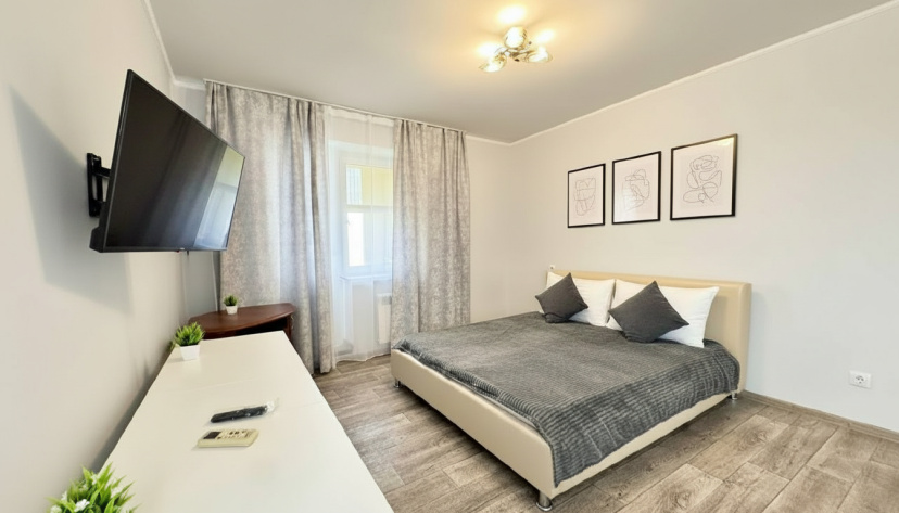 Цены на Квартира Astra Apartments с видом на город в Астрахани