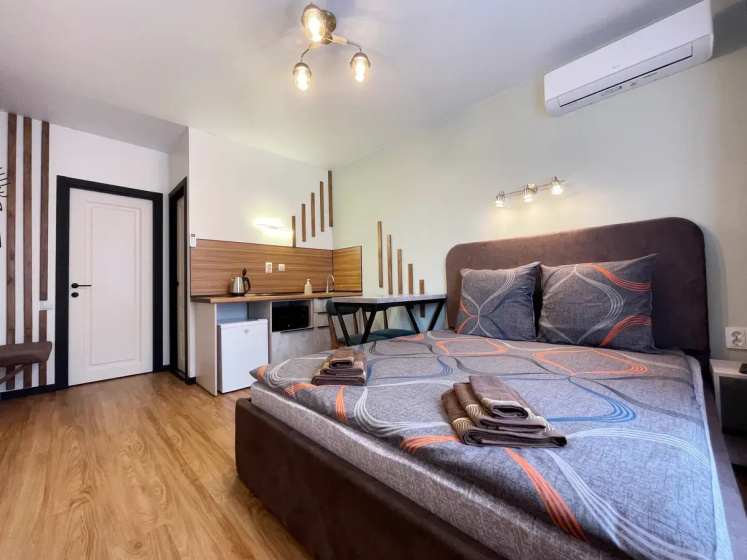 Kvartira Hotels Braun — отель с удобным расположением в Барнауле