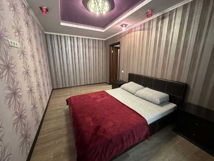 Apartamenty na Ulice Mate Zalki 7A — отель в Симферополе, Россия