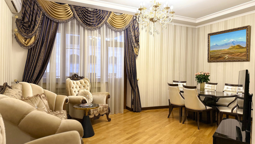 Апартаменты с 2 спальнями рядом с площадью от Sweet Home — отель с удобствами в Ереван