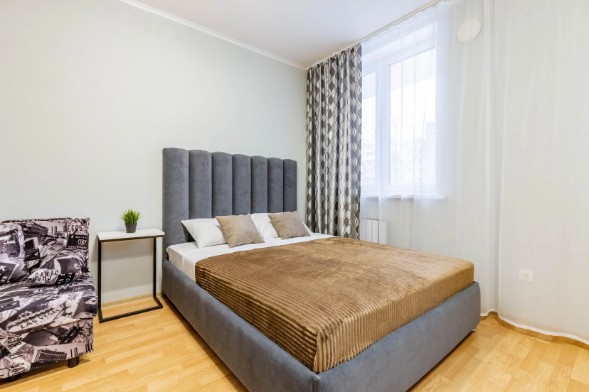 Апартаменты DreamHouse на Парниковой 6 — отель с удобствами в Екатеринбурге