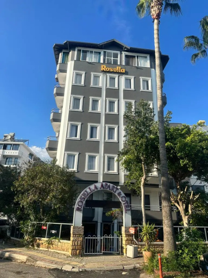 Apart-otel' Rosella — отель в удобной локации в Аланье