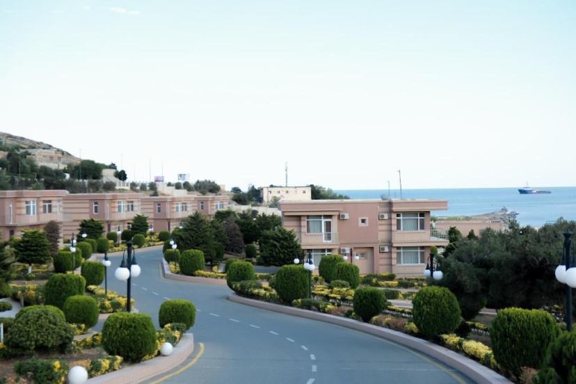 Вилла Khazri Sea Side — отель с удобствами в Баку