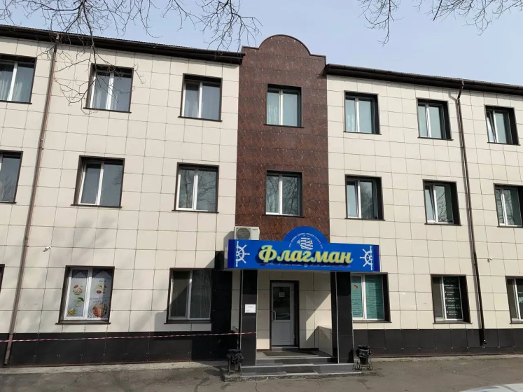 Отель Флагман — отель в Уссурийске, Россия