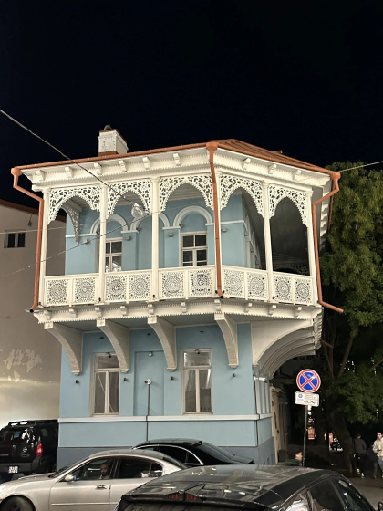 Цены на Апартаменты Apartment Gudiashvili square в Тбилиси