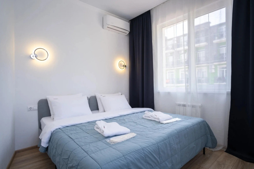 Цены на Апартаменты RED APARTMENTS Арт Лайт Дойл в Сириусе