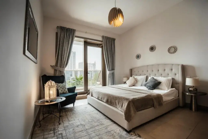Апартаменты izzzi One Bedroom Sparkle Tower — комфортный отель в Дубае