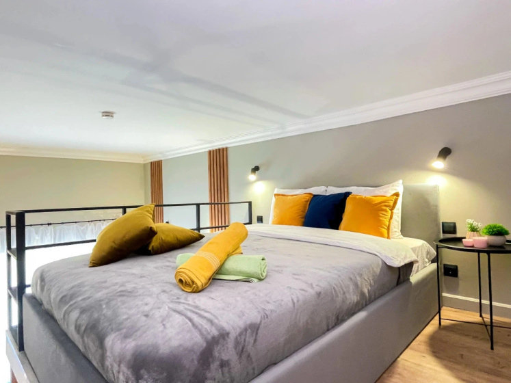 Апартаменты Sunny Days Apartment Кузнецова 2 — отель в Москве, Россия