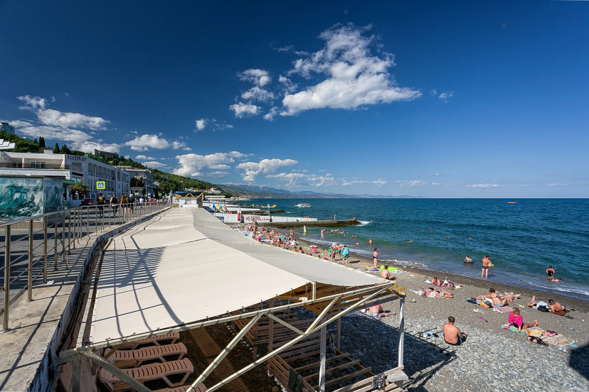 Апартаменты Набережная Алушты — забронировать отель в Алушта