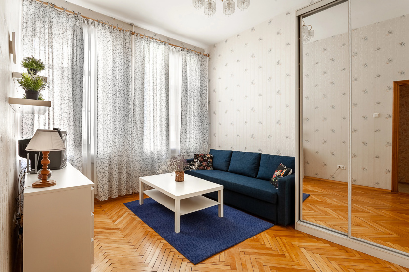 Цены на Апартаменты MiraHome Ryleeva 5 в Санкт-Петербурге
