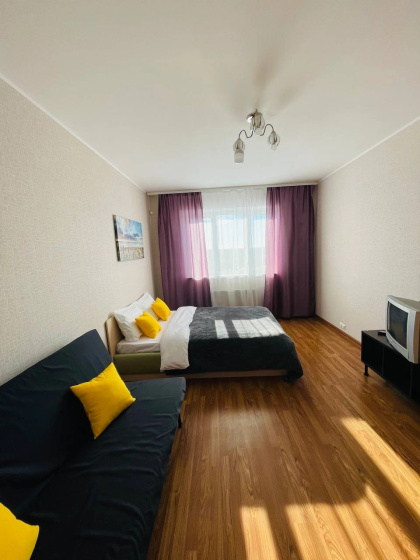 Apartamenty Maxi Otlicnaa kvartira 2 razdel'nyh spal'nyh mesta — отель в Подольске, Россия