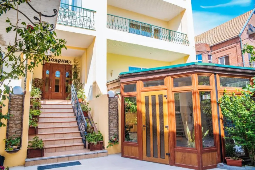 Boyarin Guest House — отель с удобствами в Геленджике