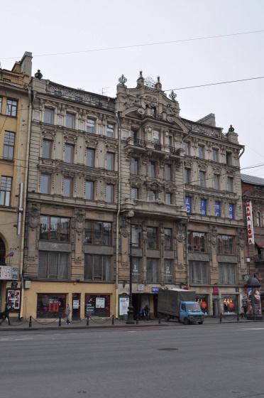 Апартаменты Сутки Петербург Невский 65 — комфортный отель в Санкт-Петербурге