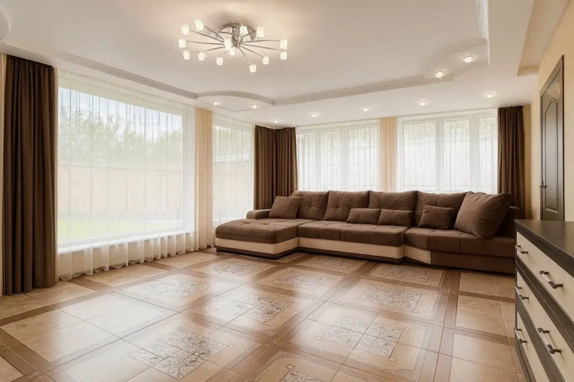 Apartamenty Svetlye Dvuhkomnatnye — забронировать отель в Симферополе