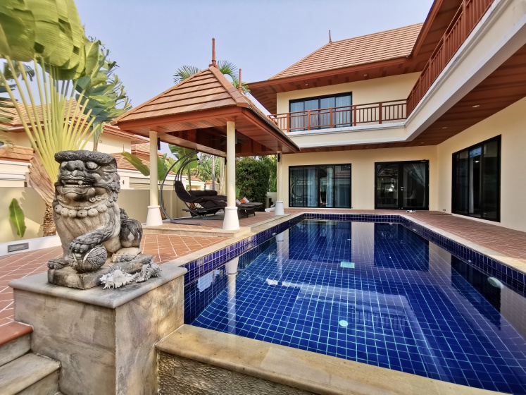 Цены на Вилла Talay Sawan Pool Villa 27-12 в Паттайе