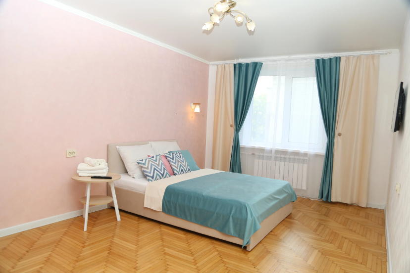 Квартира Comfort на Крайнего — забронировать отель в Пятигорске