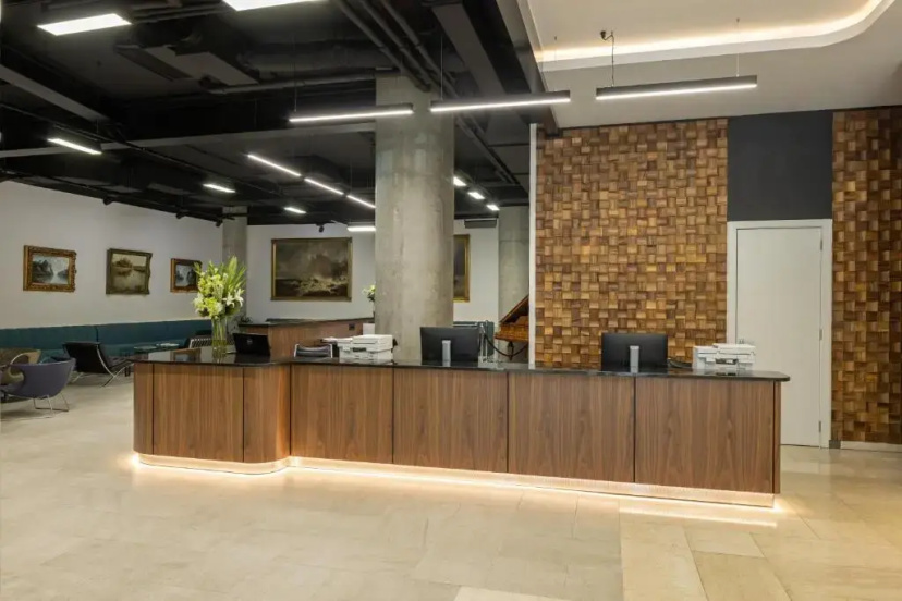 Golden Tulip Zira Belgrade — забронировать отель в Белграде