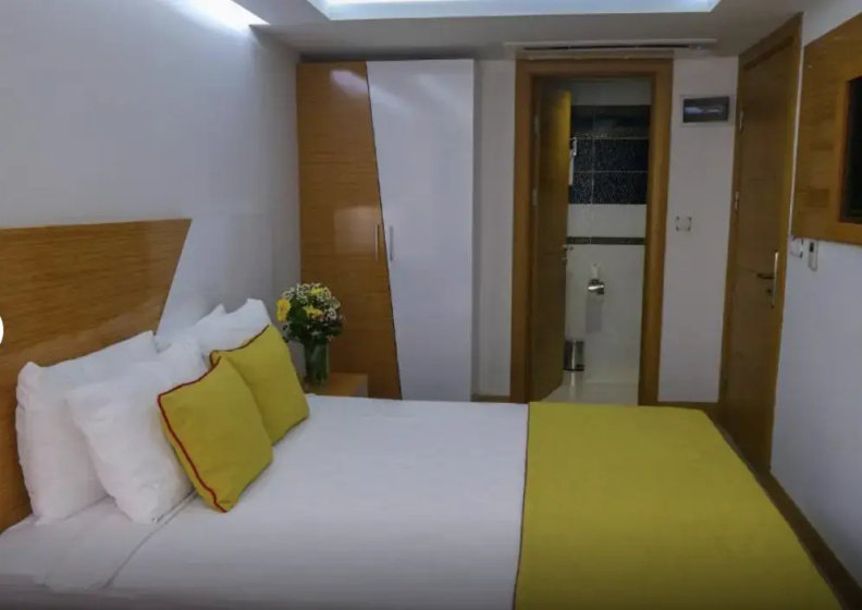 Hotel Bulvar — отель в удобной локации в Измире