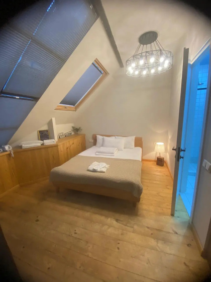 Апартаменты Nina's place 3 — забронировать отель в Тбилиси