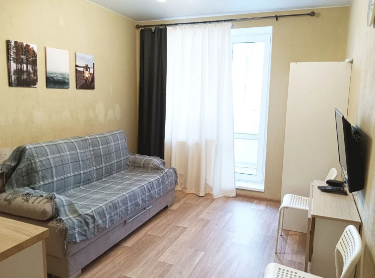 Apartamenty Uutnaa Studia v Skandinavskom Stile — отель с удобствами в кургане