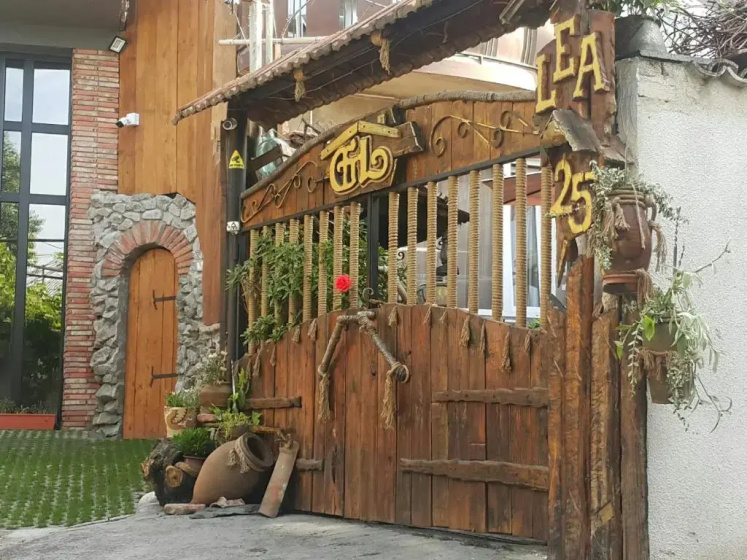 Lea Guest House — комфортный отель в Тбилиси
