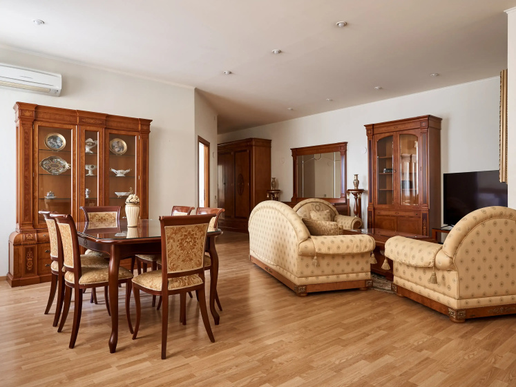 Цены на Апартаменты Nevsky 119 Apartments от Apartvil в Санкт-Петербурге