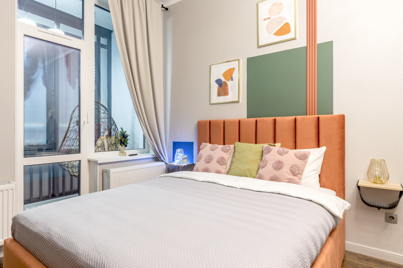 Цены на Квартира Sova у Парка Победы Satin home в Санкт-Петербурге