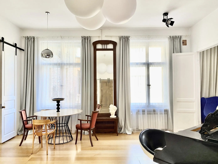 Квартира Art Tolstoy House — забронировать отель в Санкт-Петербурге