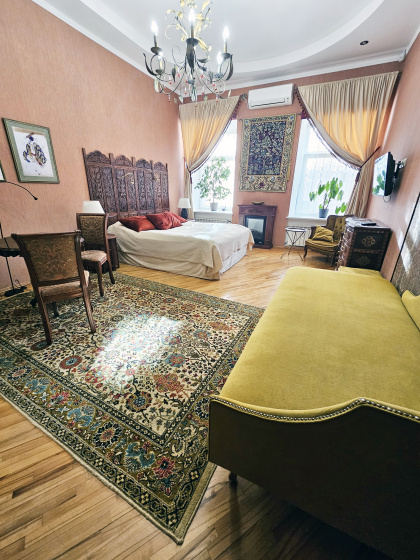 Апартаменты Life Inn near Hermitage — отель с удобным расположением в Санкт-Петербурге