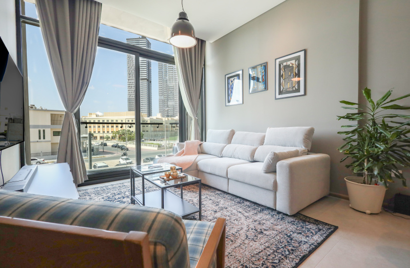 Апартаменты Elite LUX Holiday Homes - Luxurious 1BR Suite in Signature Livings JVC - Dubai 1 — отель в Дубае, Объединенные Арабские Эмираты