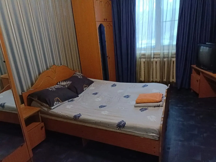 Цены на Kvartira na Molodeznoj в Усинск
