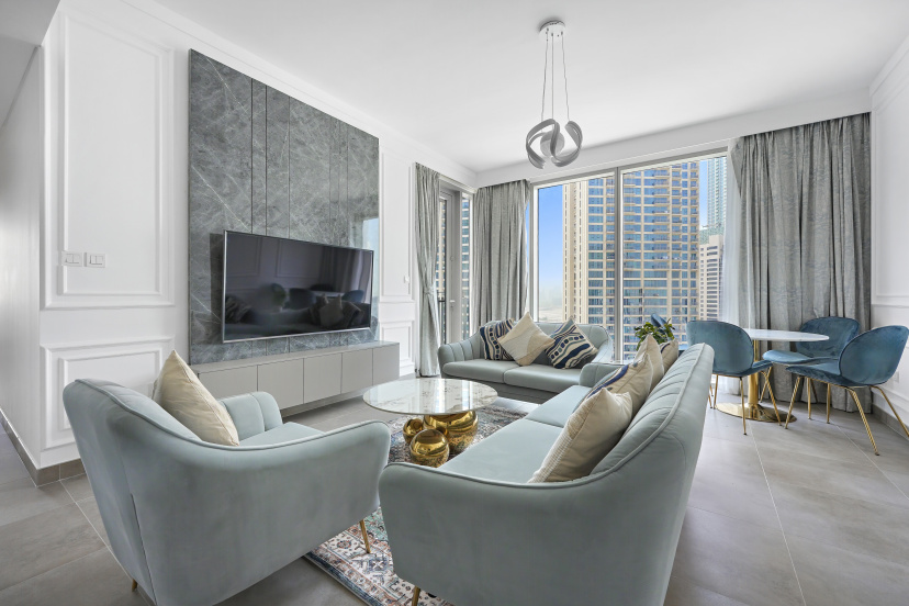Апартаменты WelHome - Stunning Apartment With Sea Views in Creek Harbour — забронировать отель в Дубае