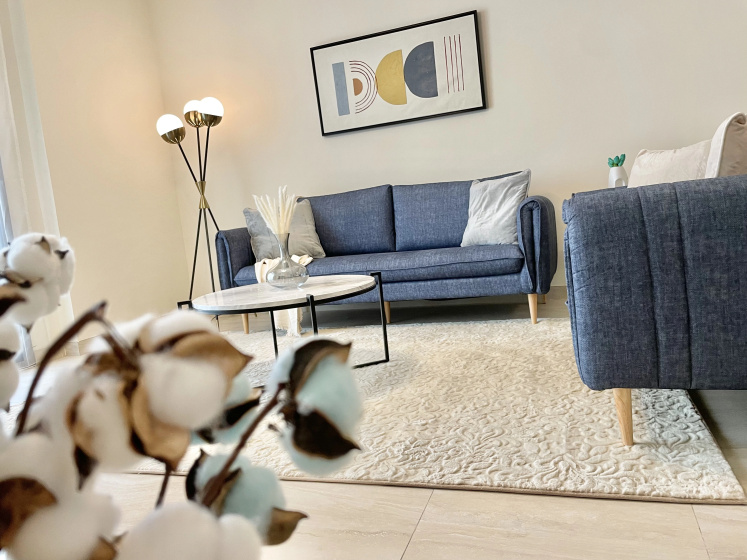 Цены на Elite LUX Holiday Homes - Spacious 2BR with Direct Metro Access in Al Furjan Dubai в Дубае
