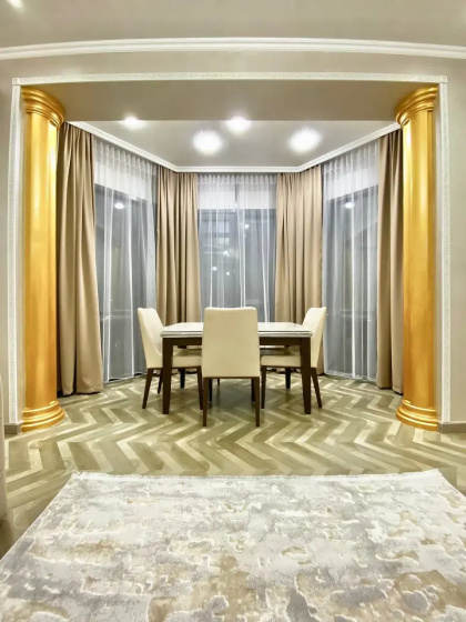 Apartamenty Samal Tower — забронировать отель в Алматы