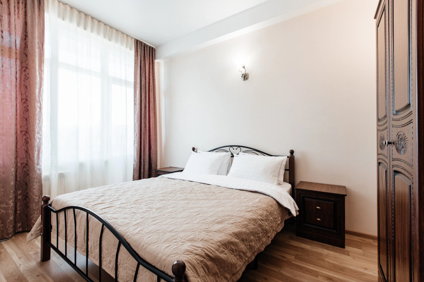 Апартаменты Red Apartments Крамского Неаполь — отель с удобствами в Сириусе