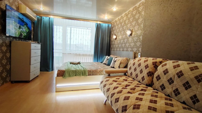 Квартира Рента27.ру на набережной Амура у Колеса Обозрения — комфортный отель в Хабаровске