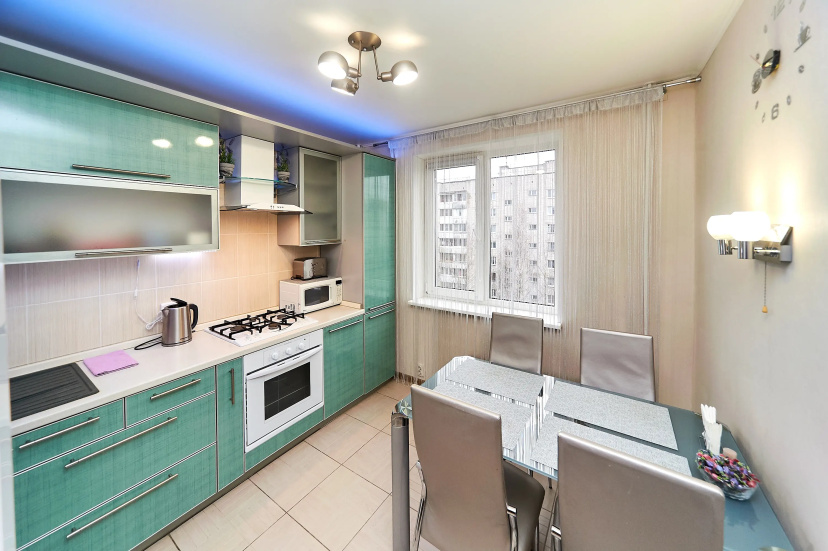 Цены на Apartamenty Nahimova 15 в Смоленск