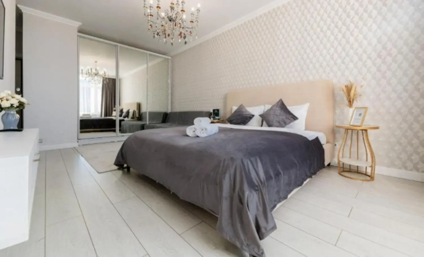 Apartamenty Odnokomnatnye s balkonom-250 — забронировать отель в Астане