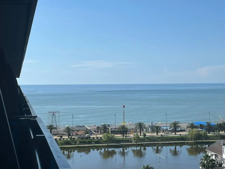 Apartamenty u mora s sikarnym vidom v Apart-Otele Orbi City (Novyj Batumi, Allea Geroev) (739A) — комфортный отель в Батуми