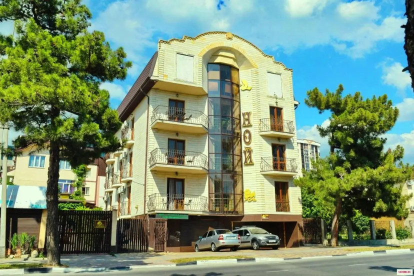Отель Noj 3 — отель в Геленджике, Россия