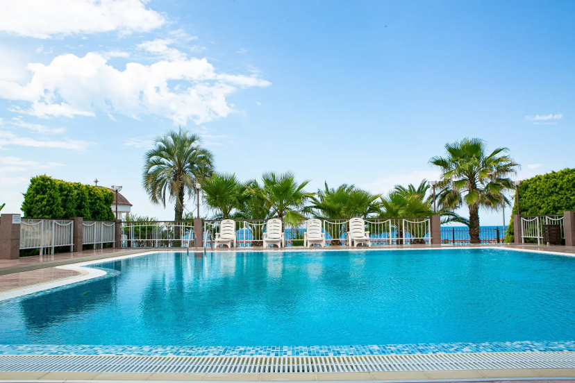 Otel' Alex Resort & Spa Hotel 4 — отель в Гагра, Абхазия