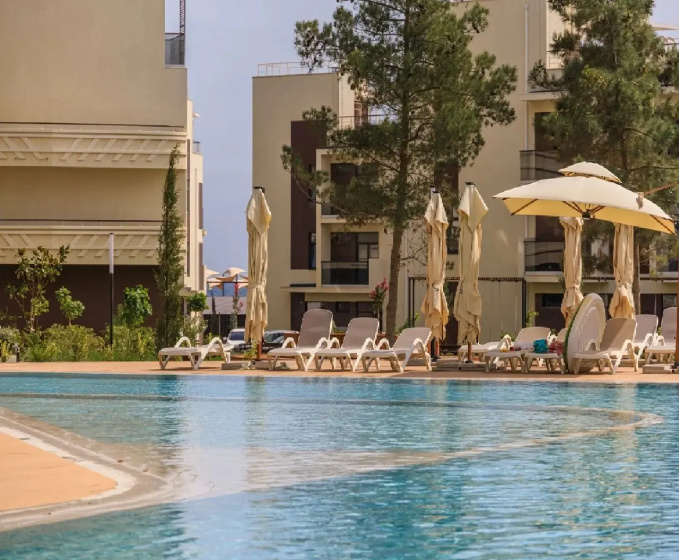 Апартаменты atlas на 1 линии у моря hotel&spa — отель с удобным расположением в Судак
