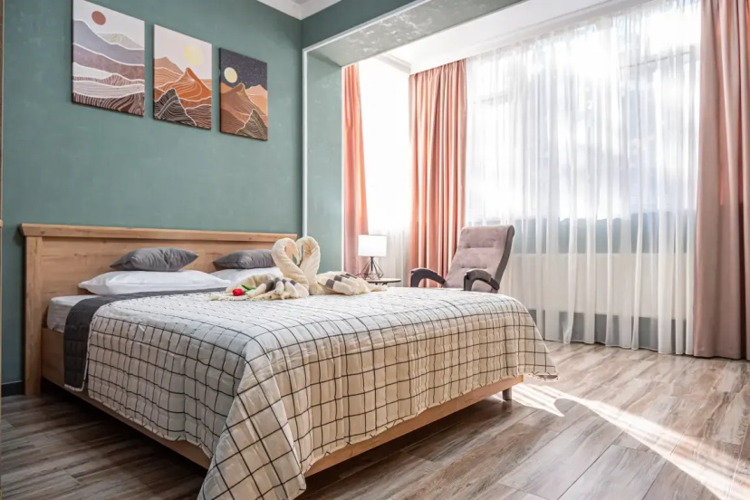 Apartamenty Premium s Krasivym Vidom u Reki ot Kvartiruking — отель в Терскол, Россия