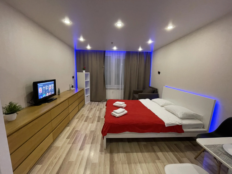 Апартаменты Plaum Hotel на Хошимина 16 — забронировать отель в Санкт-Петербурге